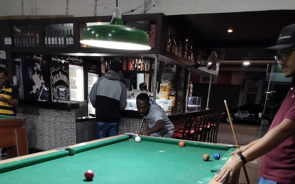 Altas Horas Snooker Bar